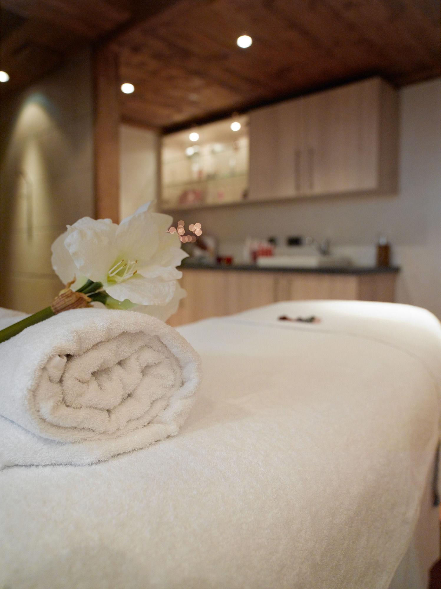 Cgh Residence Boutique Les Chalets De Layssia Samoens Bagian luar foto