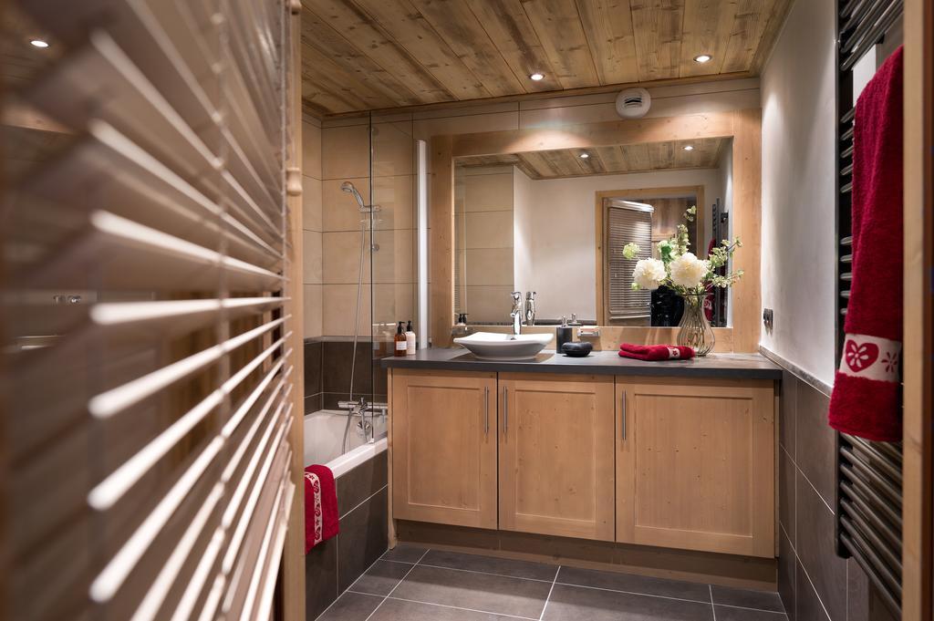 Cgh Residence Boutique Les Chalets De Layssia Samoens Ruang foto