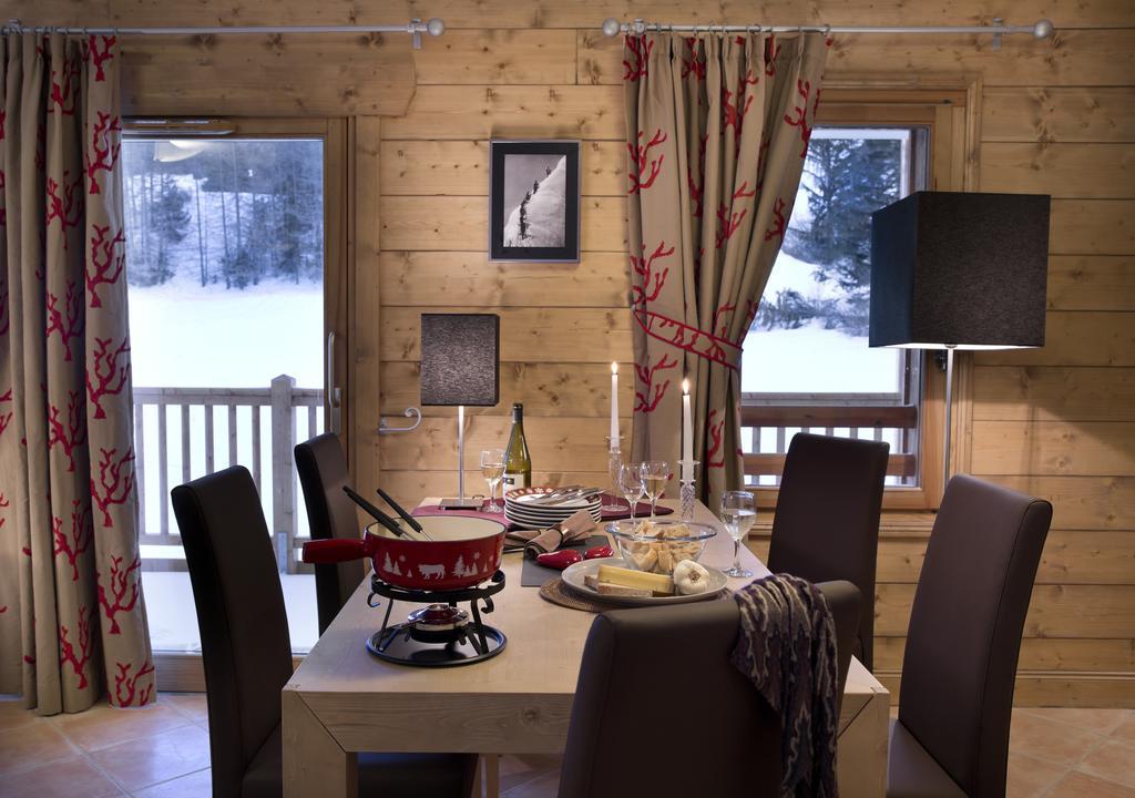 Cgh Residence Boutique Les Chalets De Layssia Samoens Ruang foto