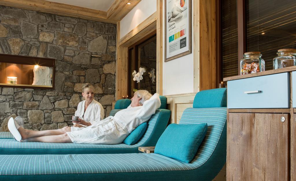 Cgh Residence Boutique Les Chalets De Layssia Samoens Bagian luar foto