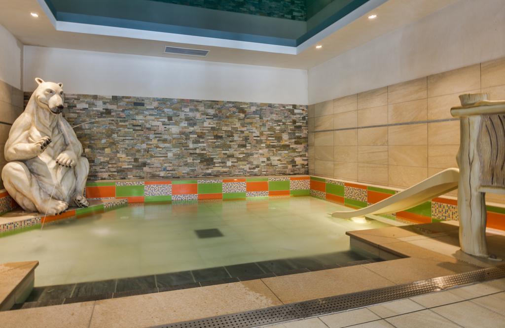 Cgh Residence Boutique Les Chalets De Layssia Samoens Bagian luar foto