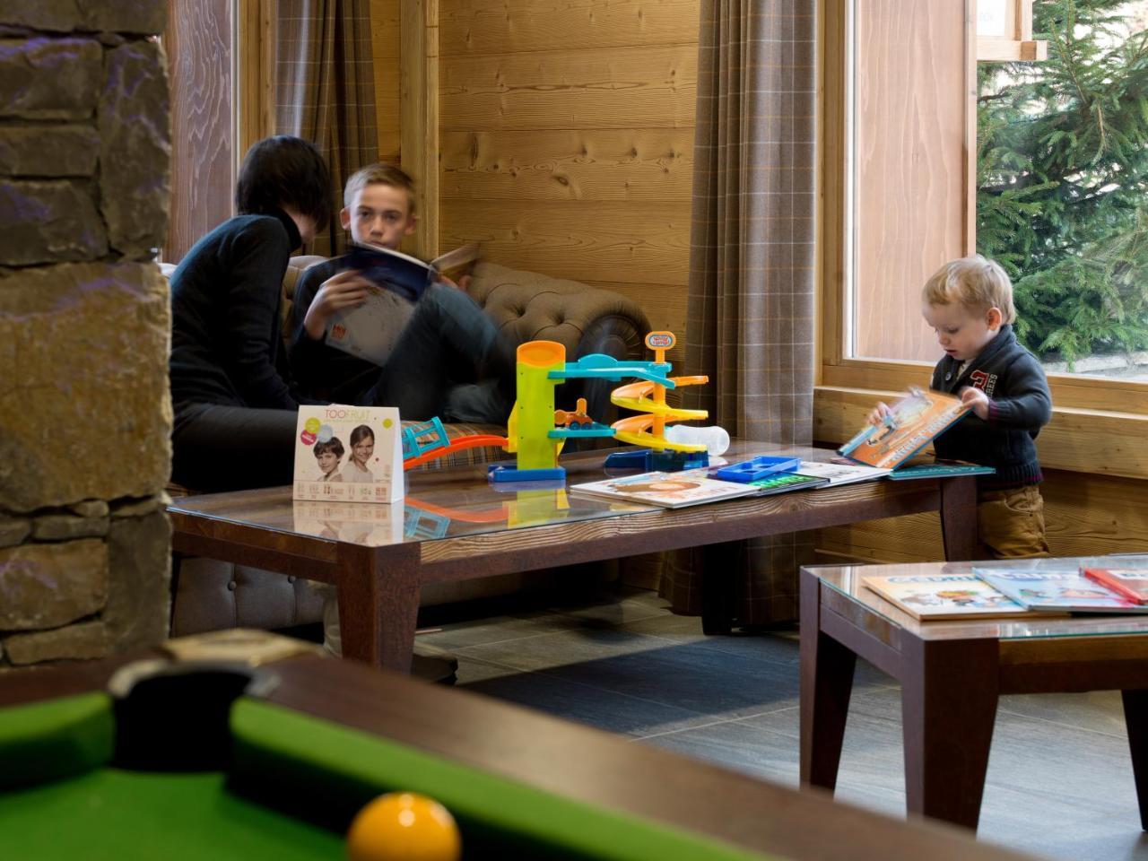 Cgh Residence Boutique Les Chalets De Layssia Samoens Bagian luar foto